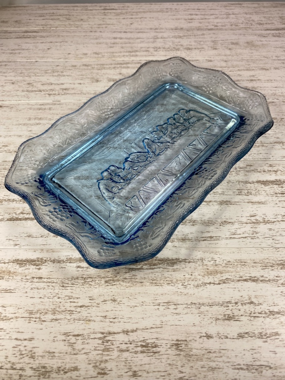 Vintage Tiara Exclusives Indiana Glass Last Supper Blue Bread Tray Platter 11x7